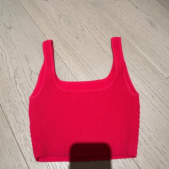 BABATON Tank - Picture 1 of 3